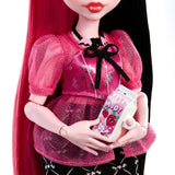 Monster High Draculaura's Day Out Doll and Accessories - Mattel