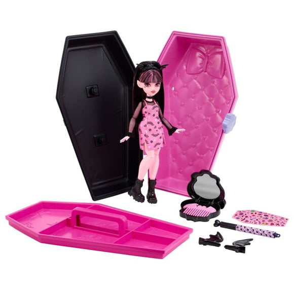 Monster High Draculaura Gore-Ganizer Doll and Accessories - Mattel