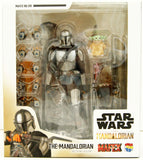 Medicom MAFEX No.129 The Mandalorian - Grogu & Mandalorian Action Figure *SALE!*