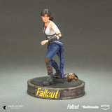 Fallout (Amazon TV Show): Lucy 7.5" Inch Posed Figure - Dark Horse