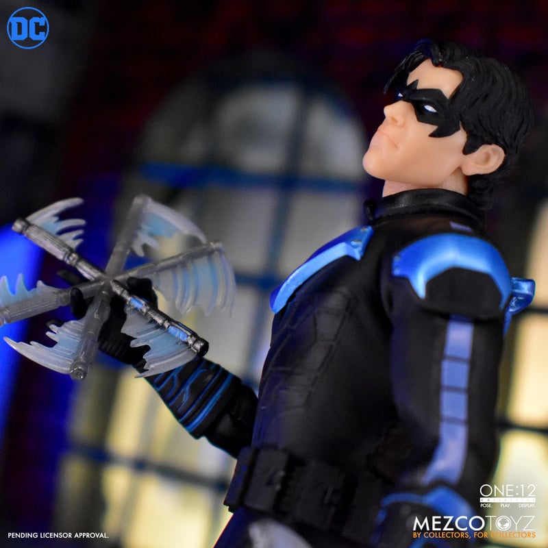 MEZCO One:12 Collective Nightwing Action Figure – Props & Replicas