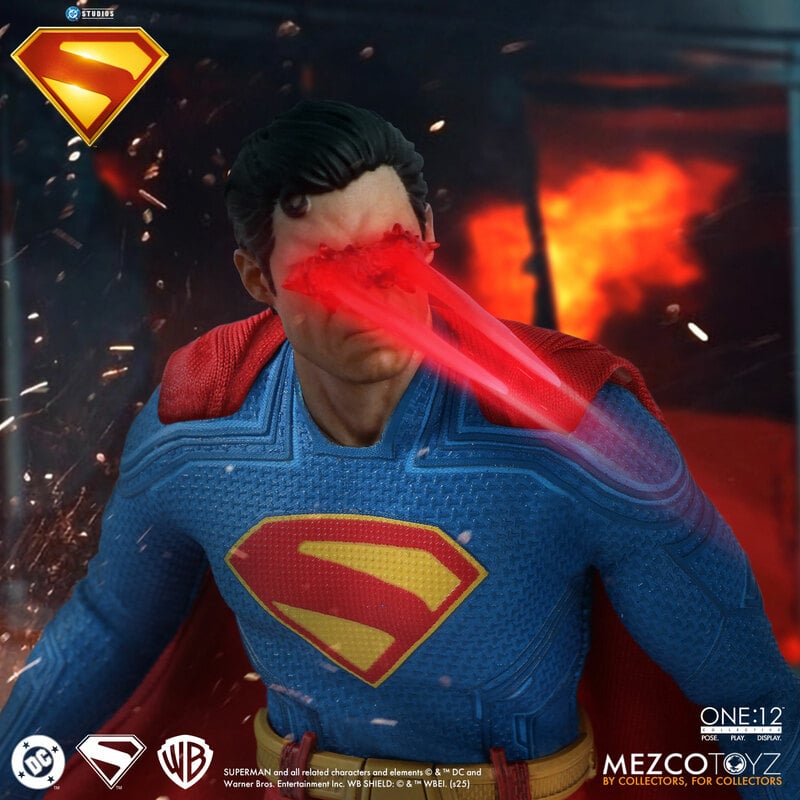 Superman (2025) One:12 Collective Action Figure - Mezco – Props