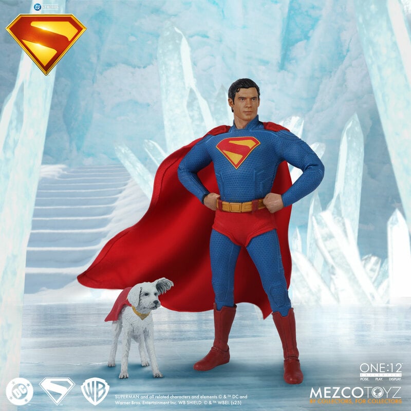Superman (2025) One:12 Collective Action Figure - Mezco – Props