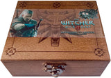 The Witcher 3: Wild Hunt Medallion and Chain with LED Eyes in Wooden Box