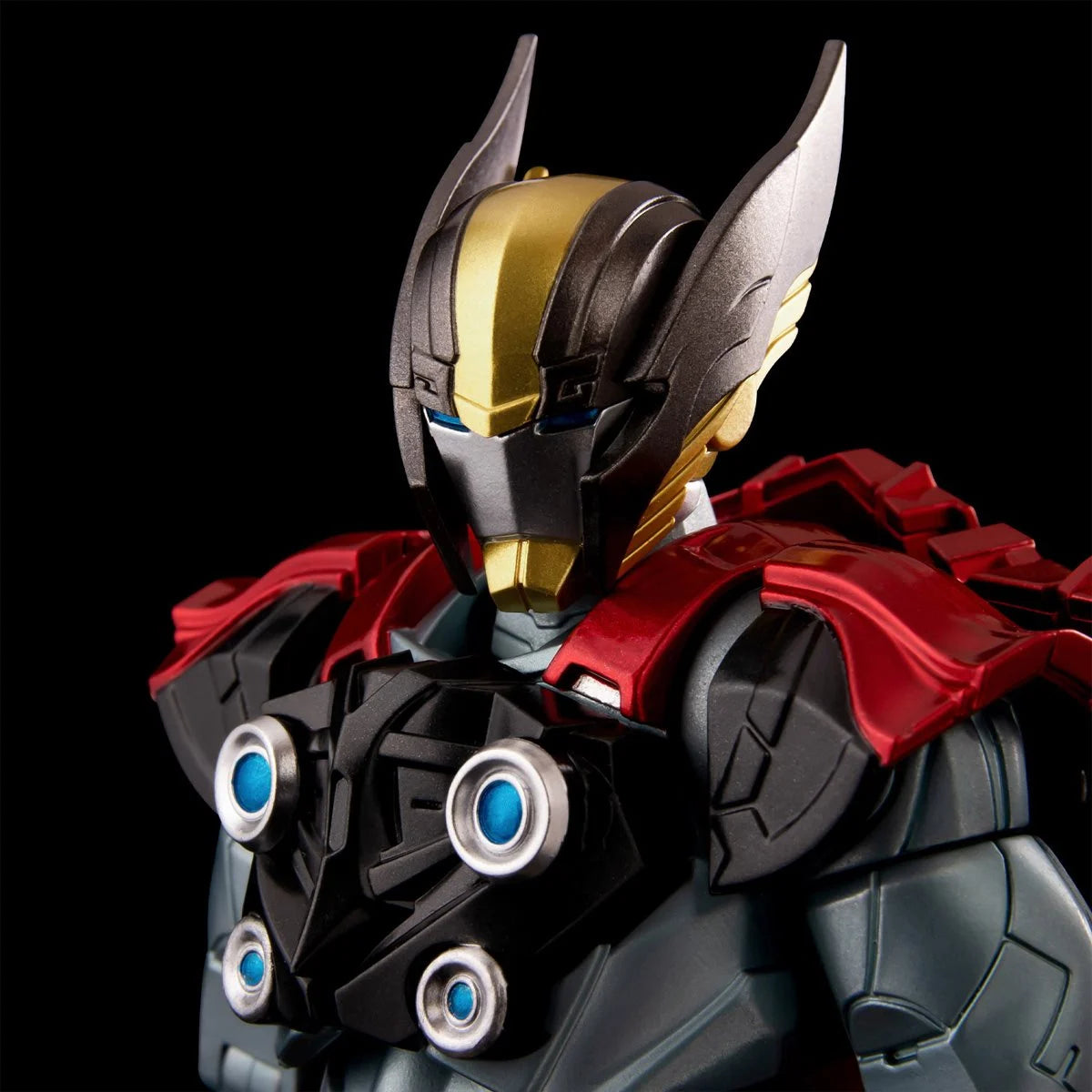 Marvel Thor Fighting Armor Action Figure - Sentinel – Props