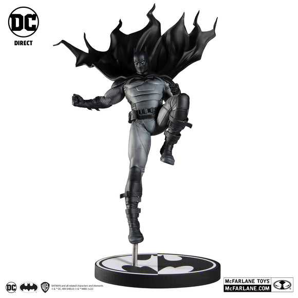 Batman Black and White Batman by Oliver Coipel Statue DC Direct - McFarlane Toys