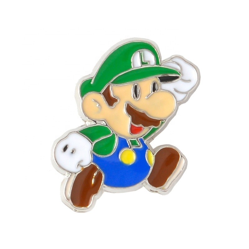 3D Enamel Super Mario Pin / Brooch – Props & Replicas.co.uk