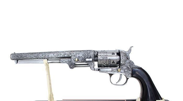 Gaming Colt – Props & Replicas.co.uk